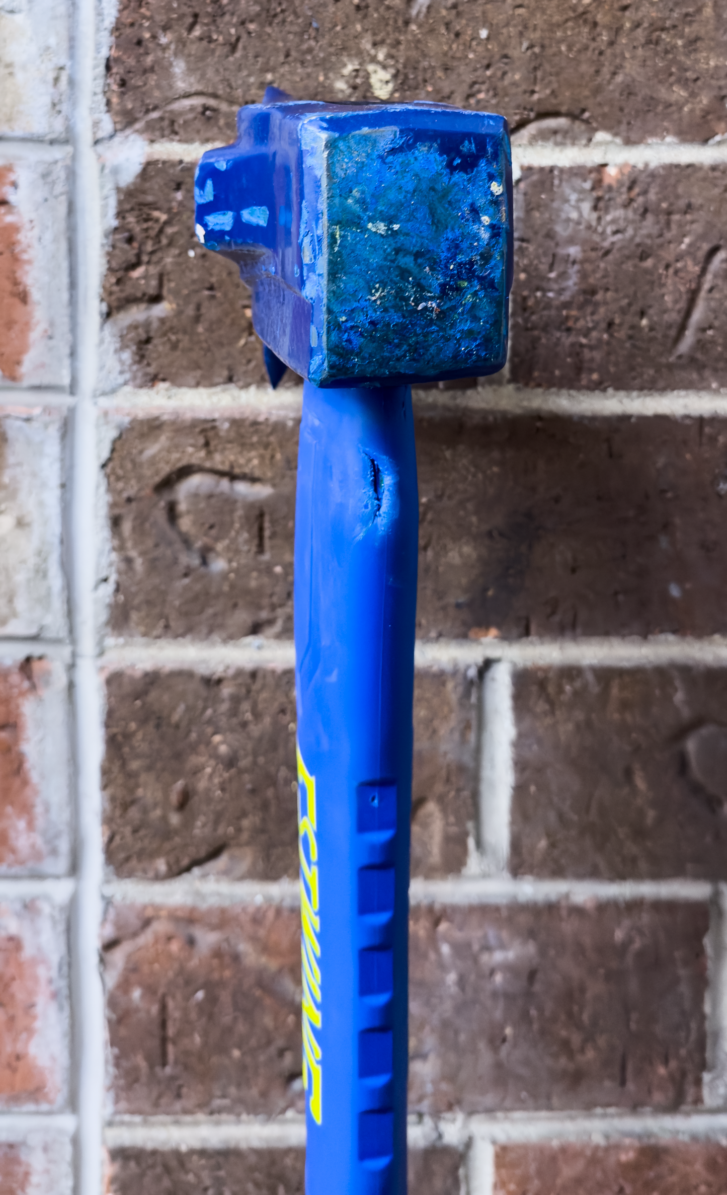 Gently Used 8 lb. Maul with 36" Fiberglass Handle
