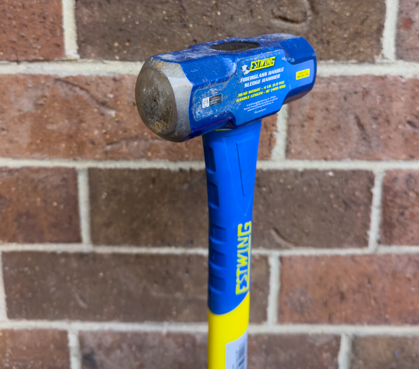 Gently Used Estwing 4 lb Head, 16" Fiberglass Sledge Hammer