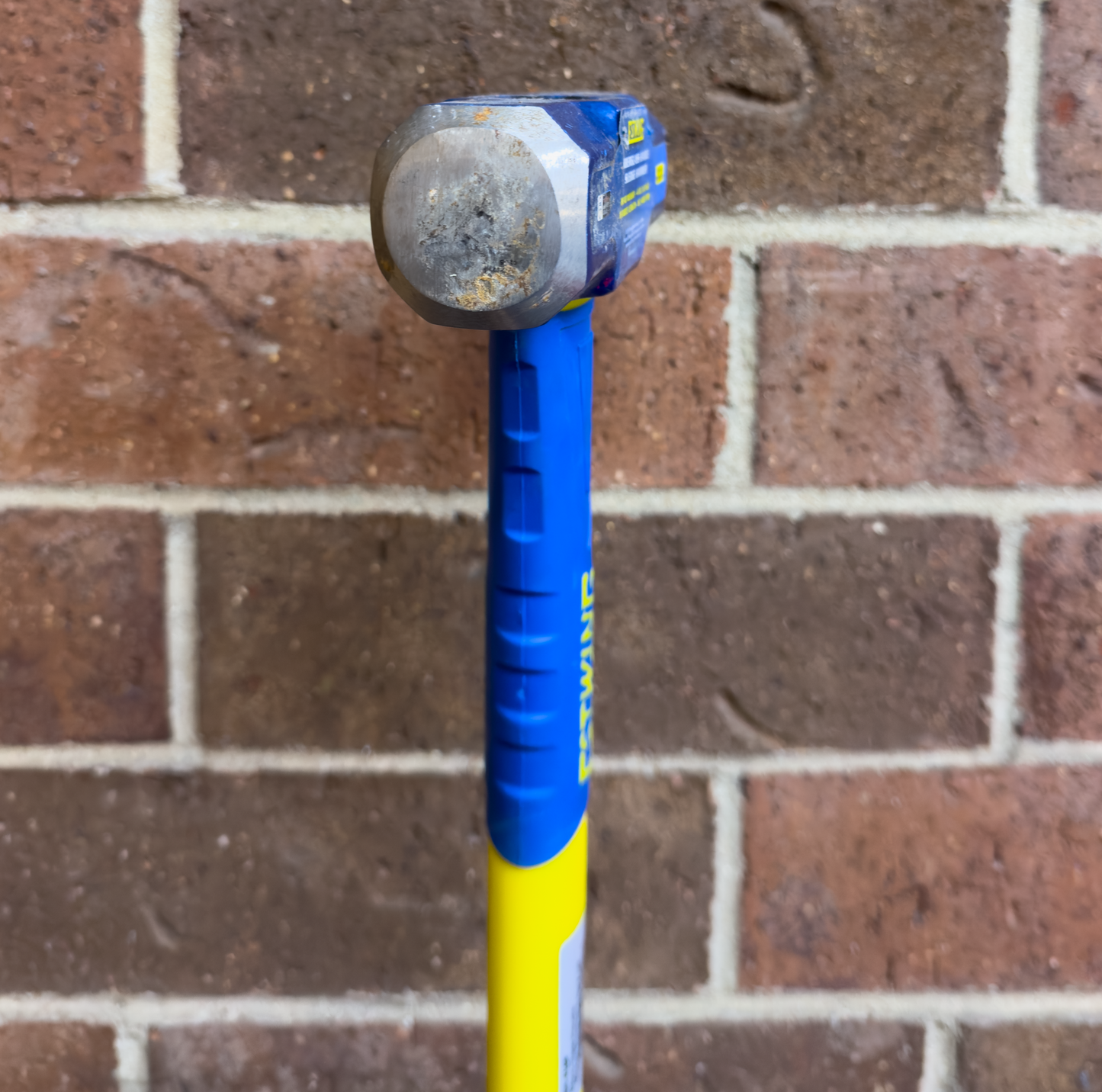 Gently Used Estwing 4 lb Head, 16" Fiberglass Sledge Hammer