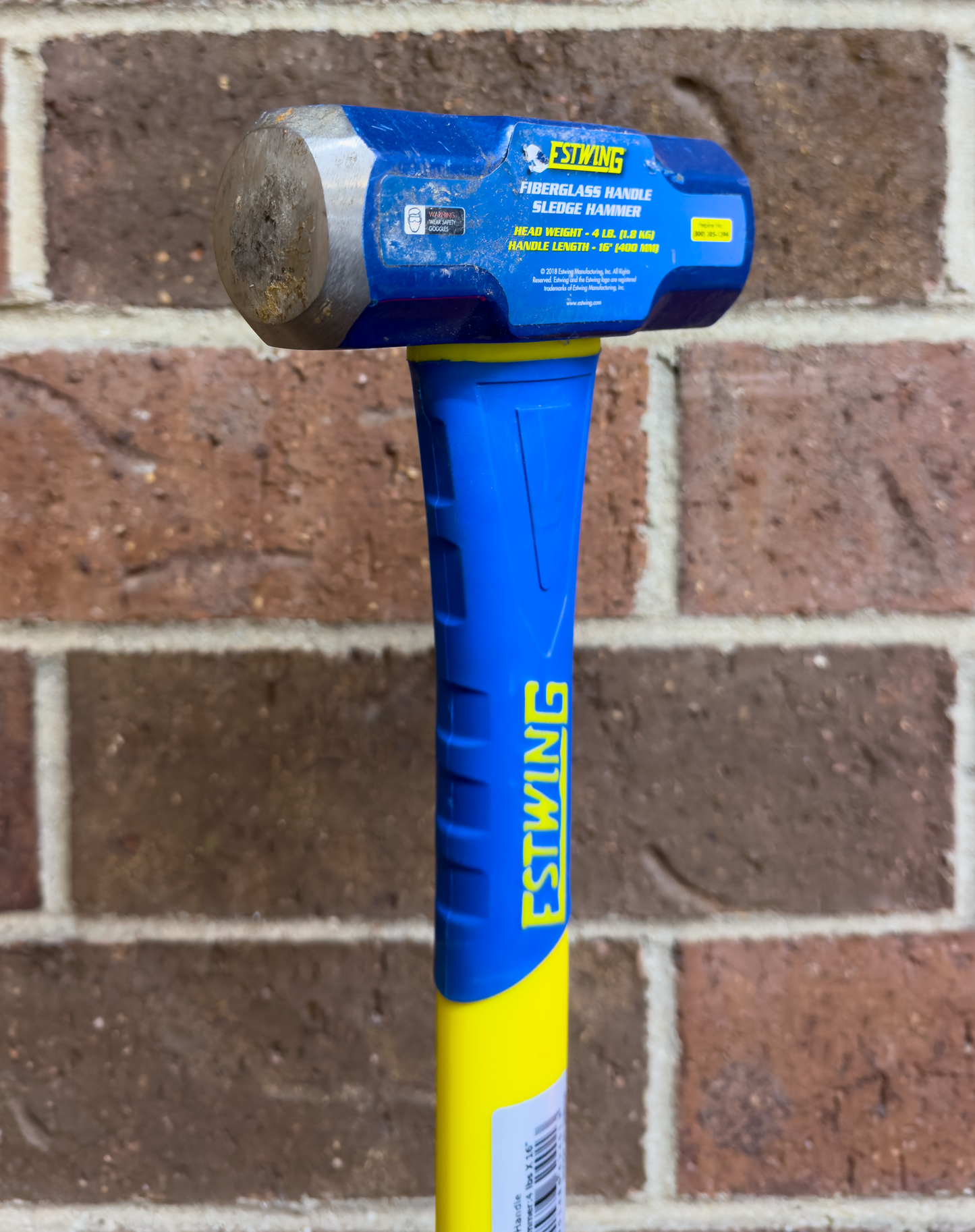 Gently Used Estwing 4 lb Head, 16" Fiberglass Sledge Hammer